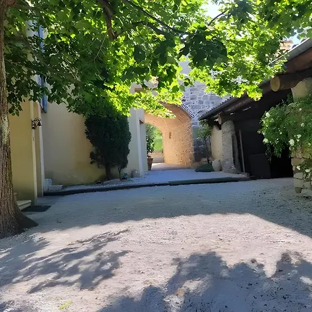Ferienhaus Mas Du Tilleul Courry